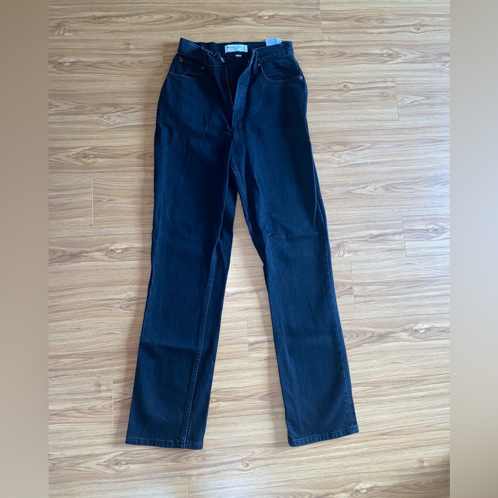 Abercrombie & Fitch Black Curve Love Ultra High Rise 90s Straight Jean Size 25